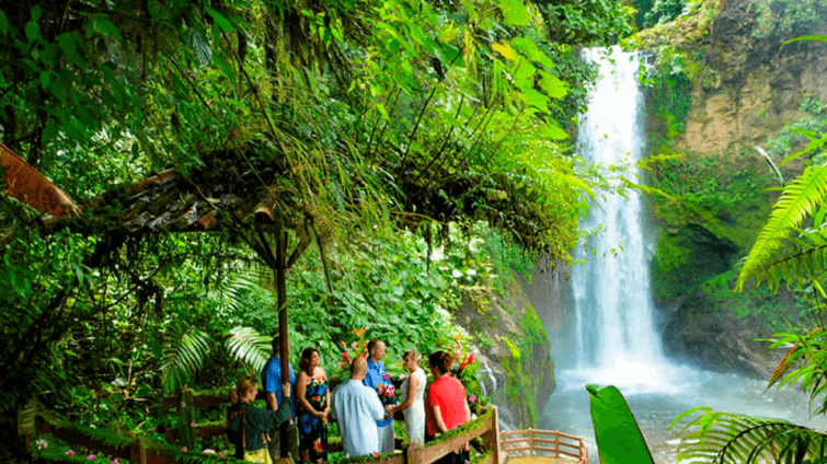 La Paz Waterfalls tour Costa Rica